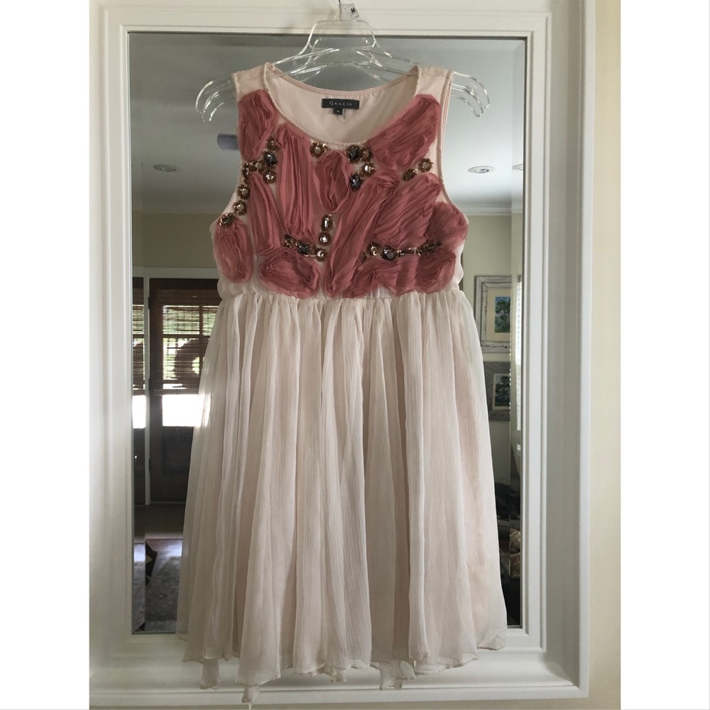 Cream/pink Semiformal Short Dress with Beading